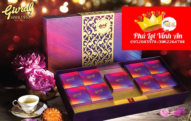 Bánh trung thu Givral 2019 Hộp 9 bánh